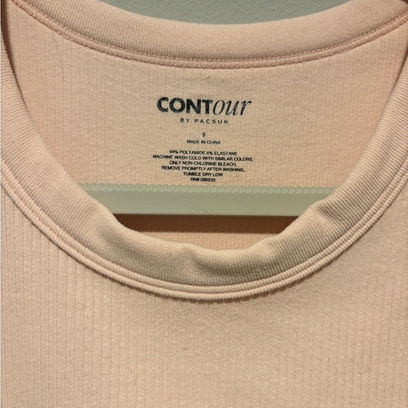 Women's Contour by Pacsun fitted top. Size Small light baby pink so soft NWT - Picture 7 of 10